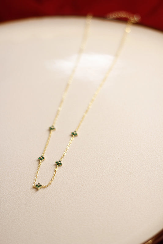 18k Gold-Plated Tiny Green Flower Necklace for Women