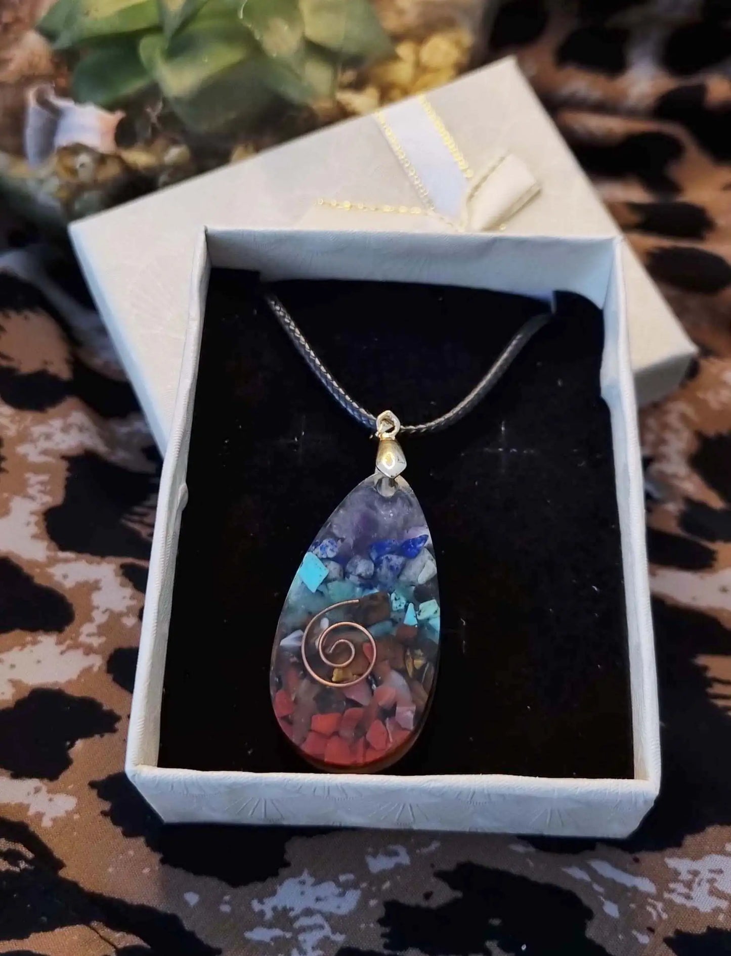 7 Chakra Necklace | Chakra Jewellery for Women & Men | Orgone Chakra Pendant for Spiritual Healing