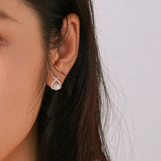 925 Sterling Silver Swirl Pearl Stud Earrings