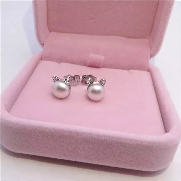 Cat Pearl Earrings Studs - 0.9cm