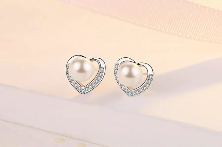 925 Sterling Silver Crystal Heart Pearl Stud Earrings