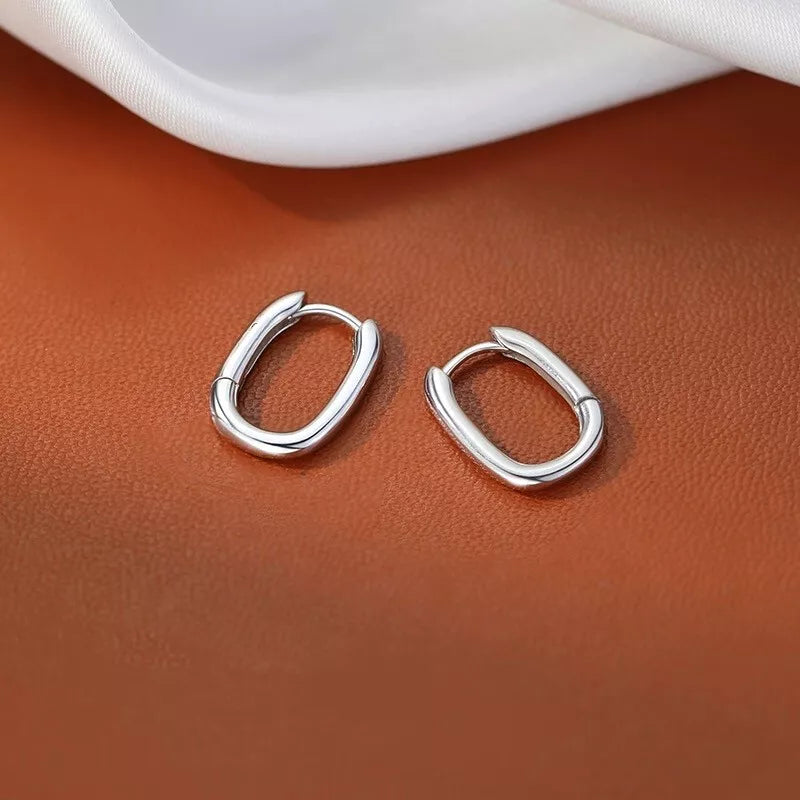 925 Sterling Silver Oval Hinged Hoop Earring