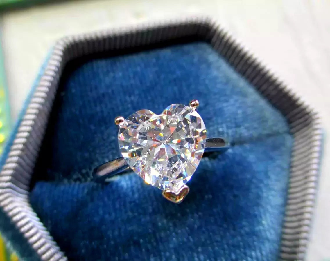 925 Sterling Silver Crystal Heart Adjustable Ring