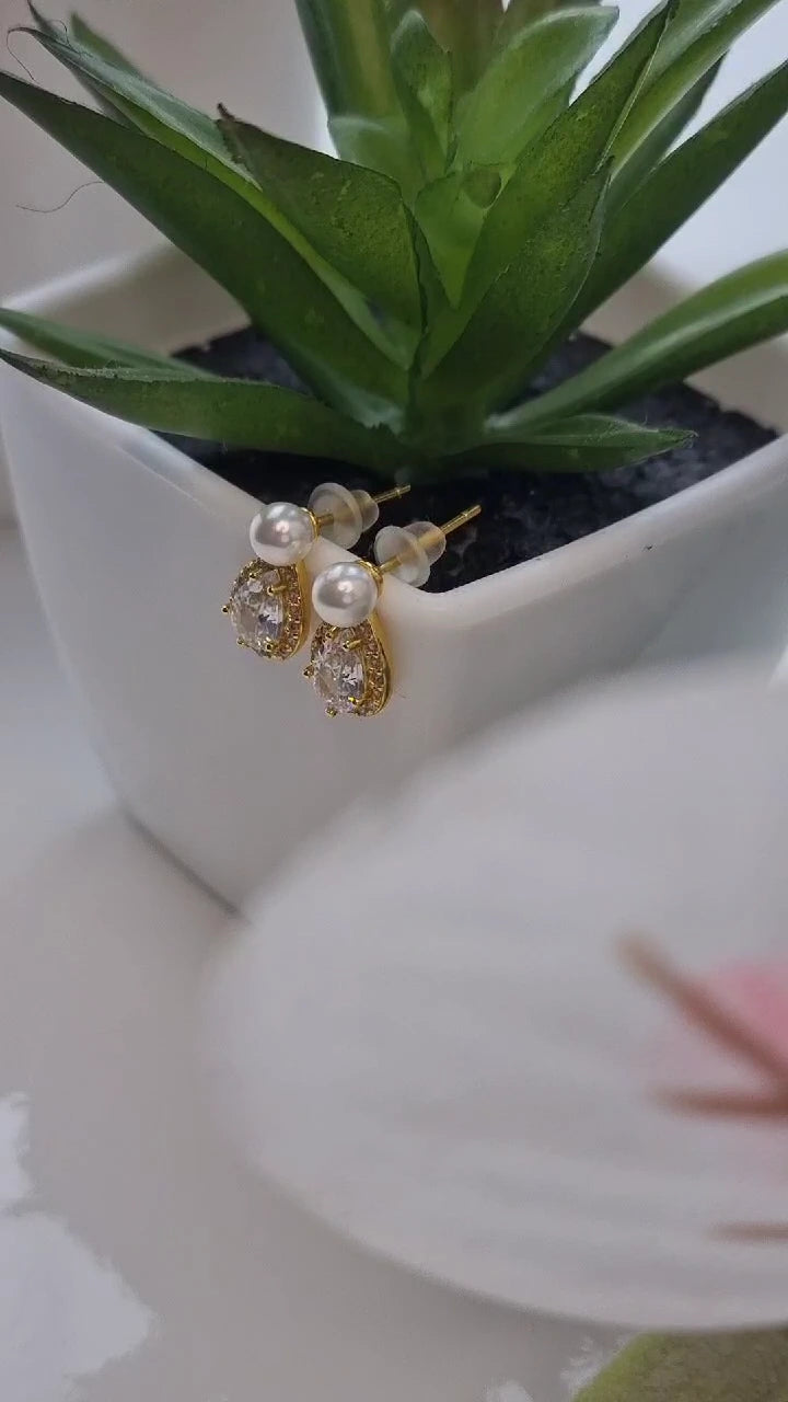 Elegant Sterling Silver Water Drop Earrings with Pearls and Zircon