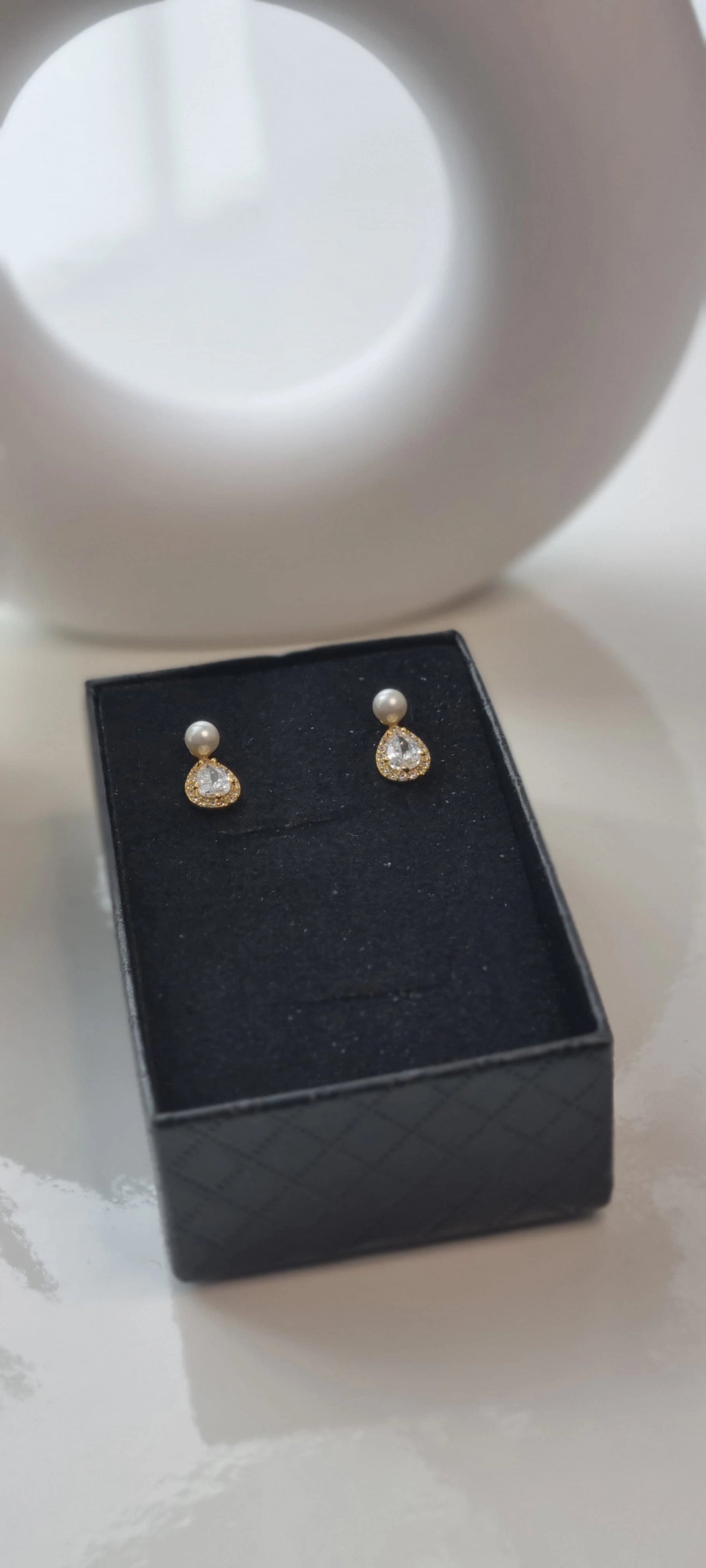 Elegant Sterling Silver Water Drop Earrings with Pearls and Zircon