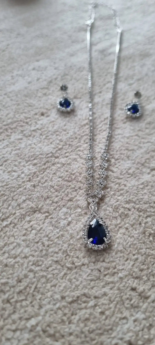 Women's Droplet Necklace and Earring Set | Banquet Party Jewelry | Claw Chain Series