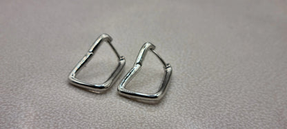 925 Sterling Silver Twisted Elegant Hoop Earrings
