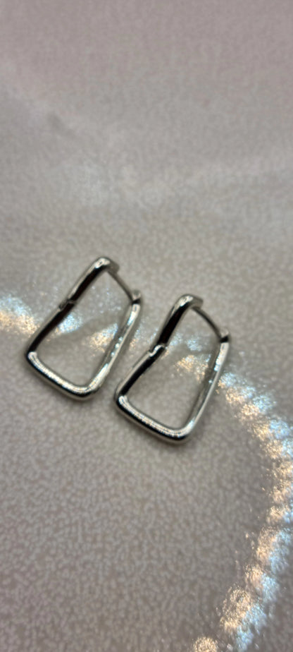 925 Sterling Silver Twisted Elegant Hoop Earrings