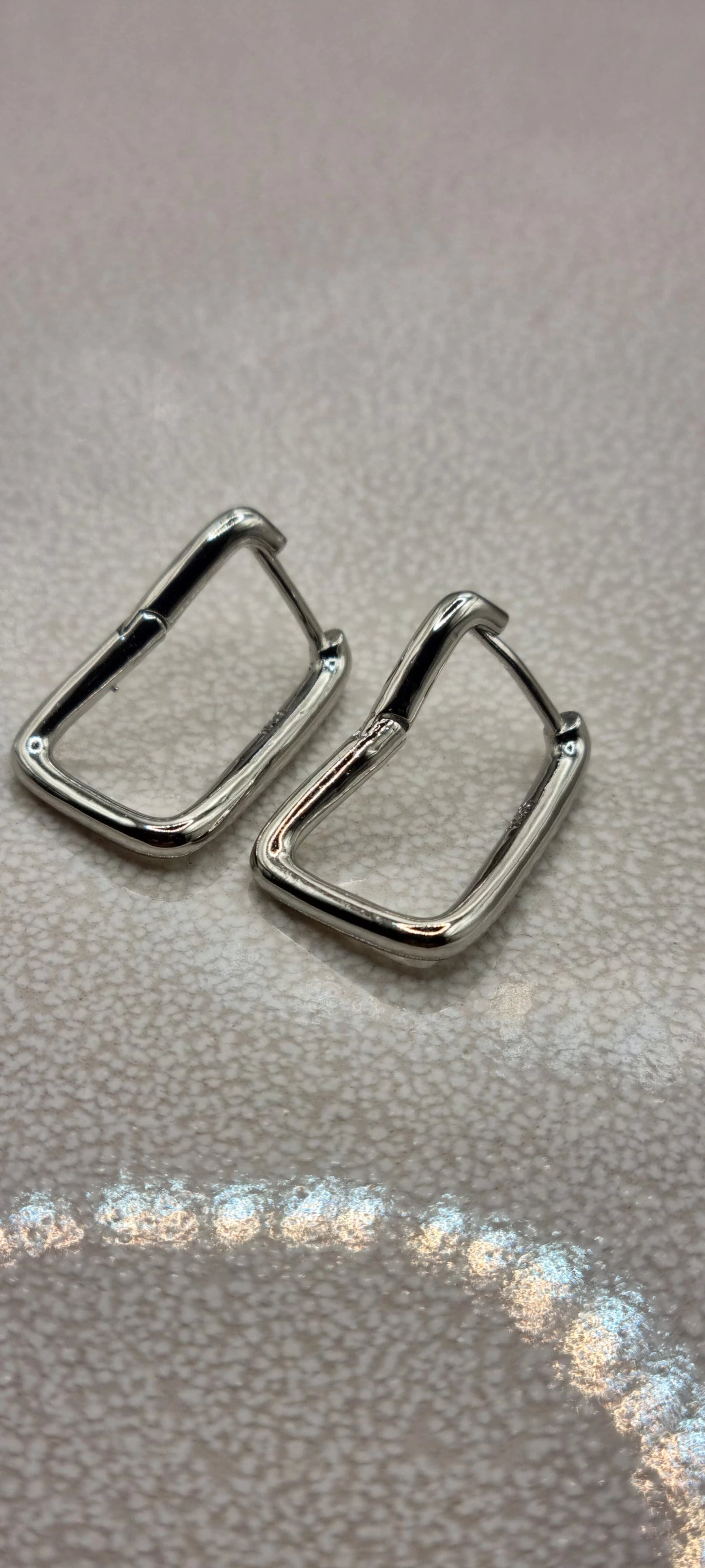 925 Sterling Silver Twisted Elegant Hoop Earrings