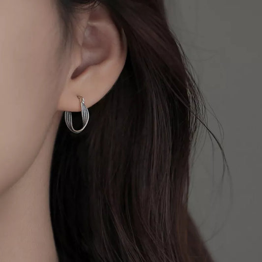925 Sterling Silver Twisted Fashion Hoop Earrings