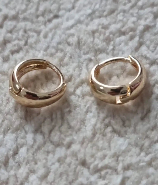 Chunky 14k Gold Hoop Earrings | 12mm Diameter | Cuff Style