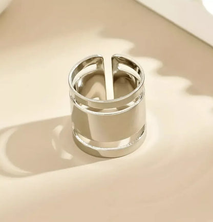 Chunky Stainless Steel Resizable Ring for Women – Sleek Wrap Design, Silver-Tone