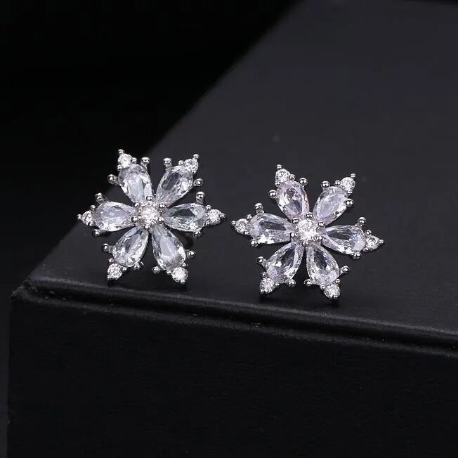 Crystal Snowflake Stud Earrings - 925 Sterling Silver - Women’s & Girls’ Christmas Gift