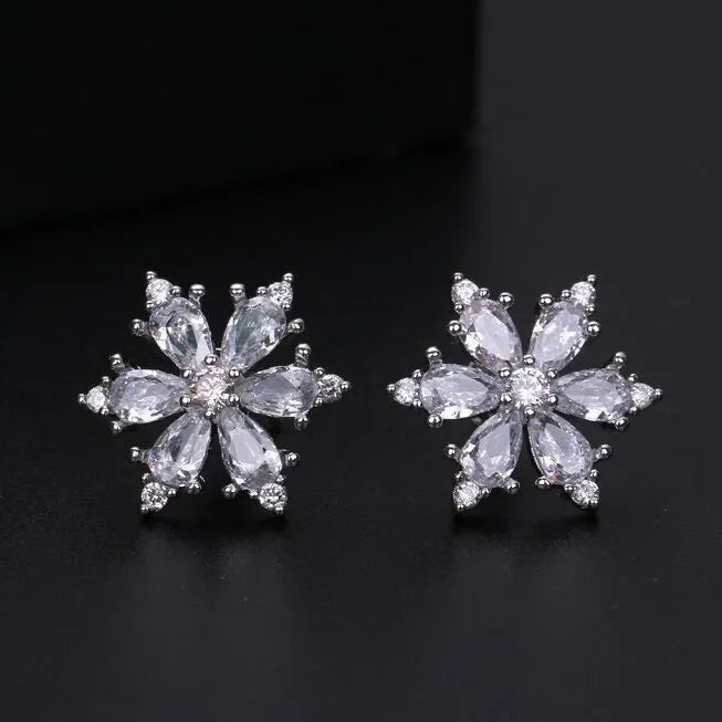 Crystal Snowflake Stud Earrings - 925 Sterling Silver - Women’s & Girls’ Christmas Gift
