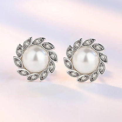 Elegant Crystal Pearl Fashion Stud Earrings