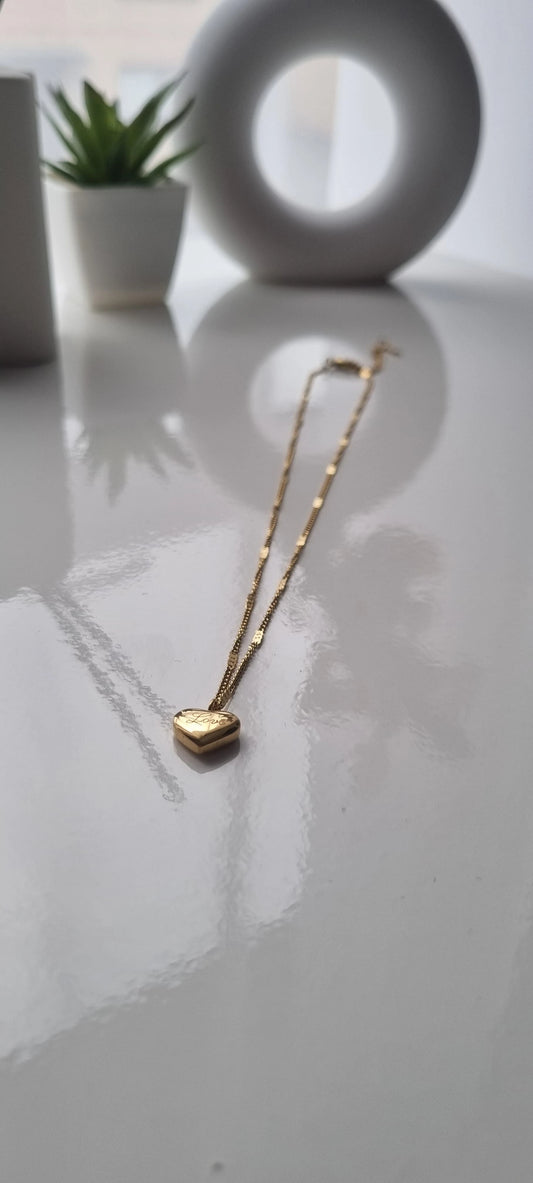 18K Gold Plated Heart Necklace – Love Pendant for Women