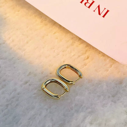 925 Sterling Silver Oval Hinged Hoop Earring