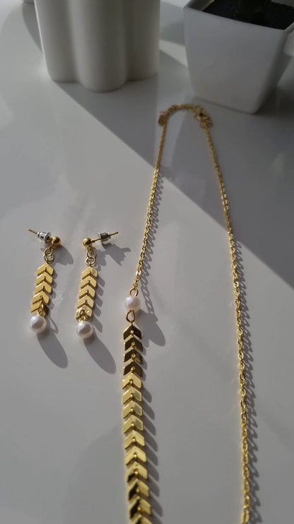 Elegant Pearl Wheat Ear Necklace, Earring and Bracelet Set