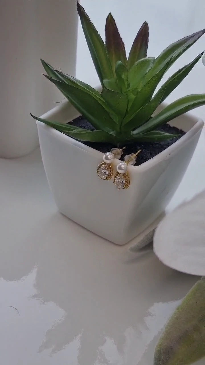 Elegant Sterling Silver Water Drop Earrings with Pearls and Zircon
