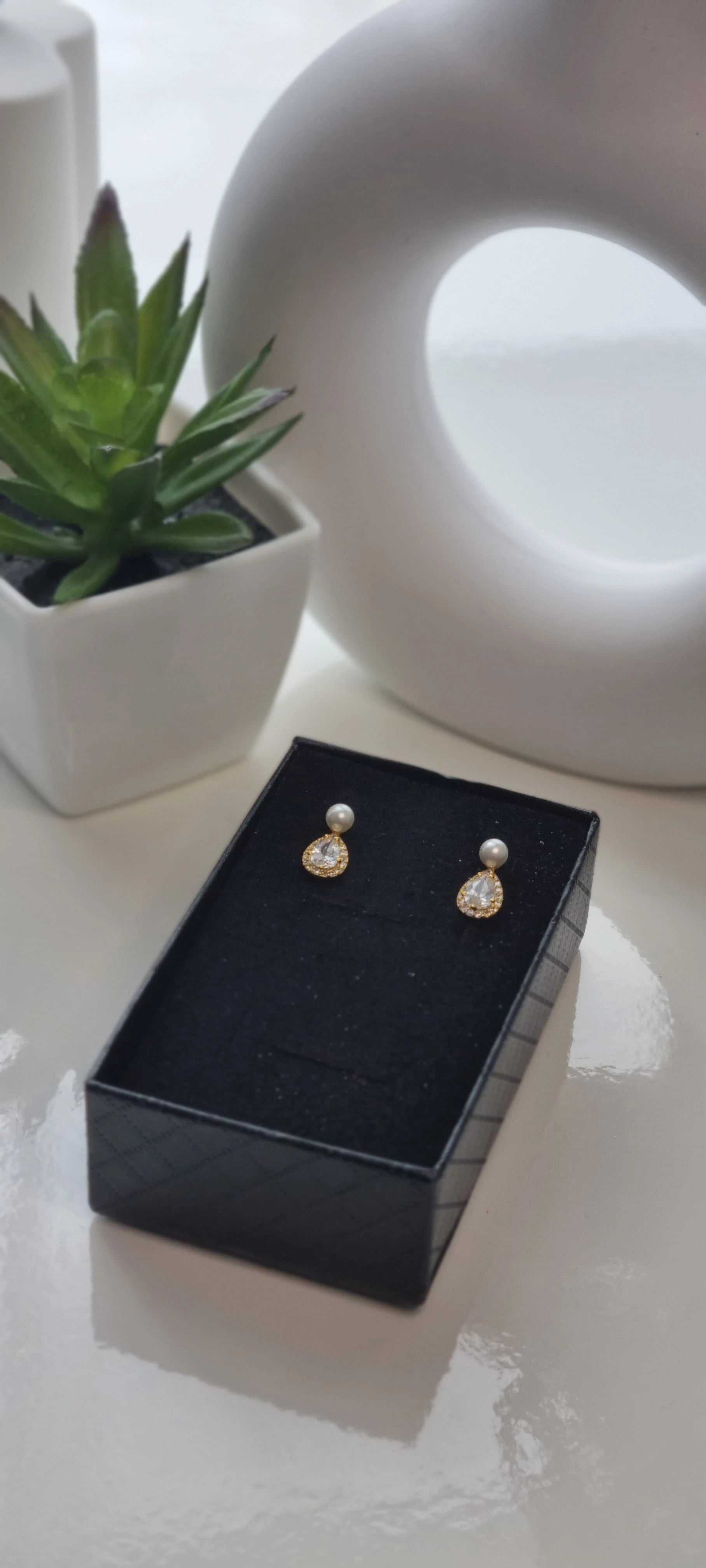 Elegant Sterling Silver Water Drop Earrings with Pearls and Zircon