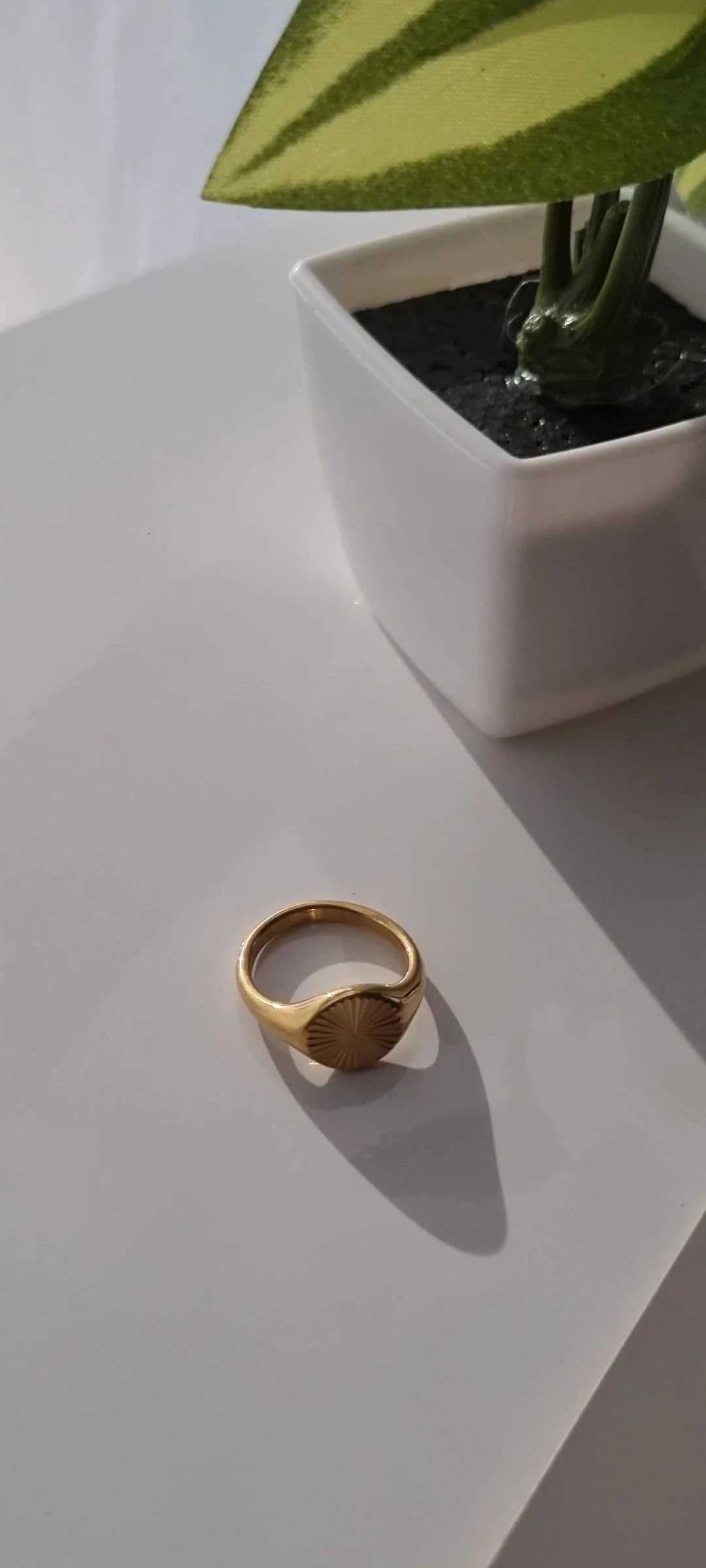 Gold Plated Stainless Steel Women's Ring with Geometric Wave Pattern – Size 6