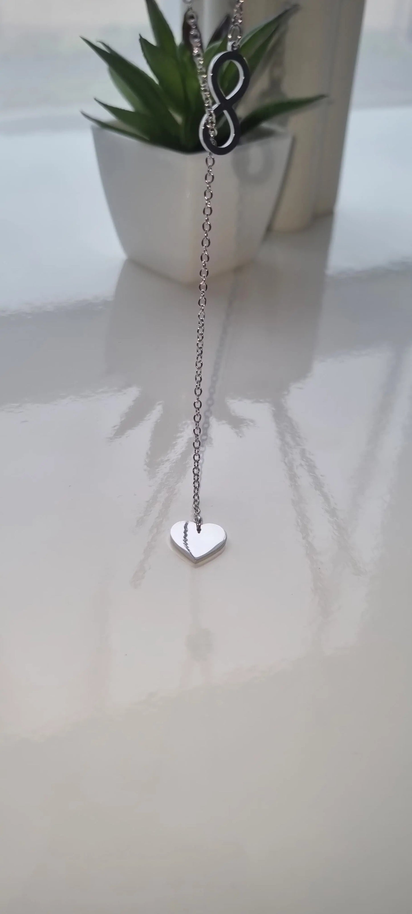 925 Sterling Silver Sparkling Heart Infinity Necklace