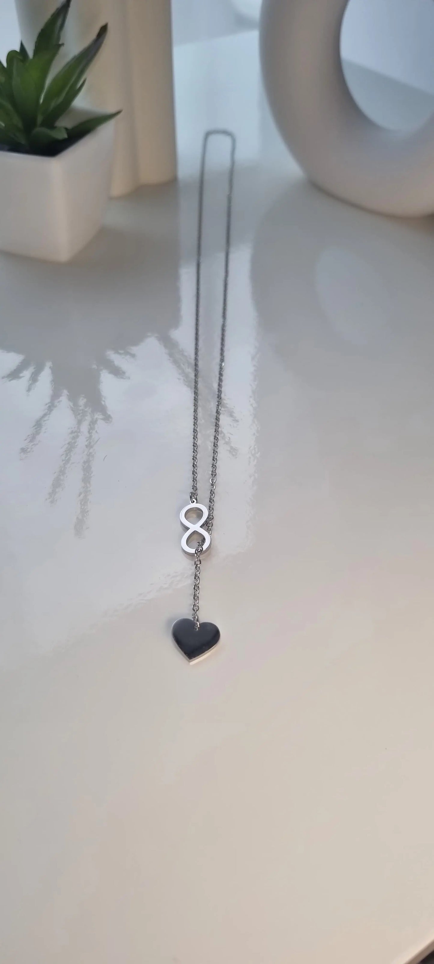 925 Sterling Silver Sparkling Heart Infinity Necklace