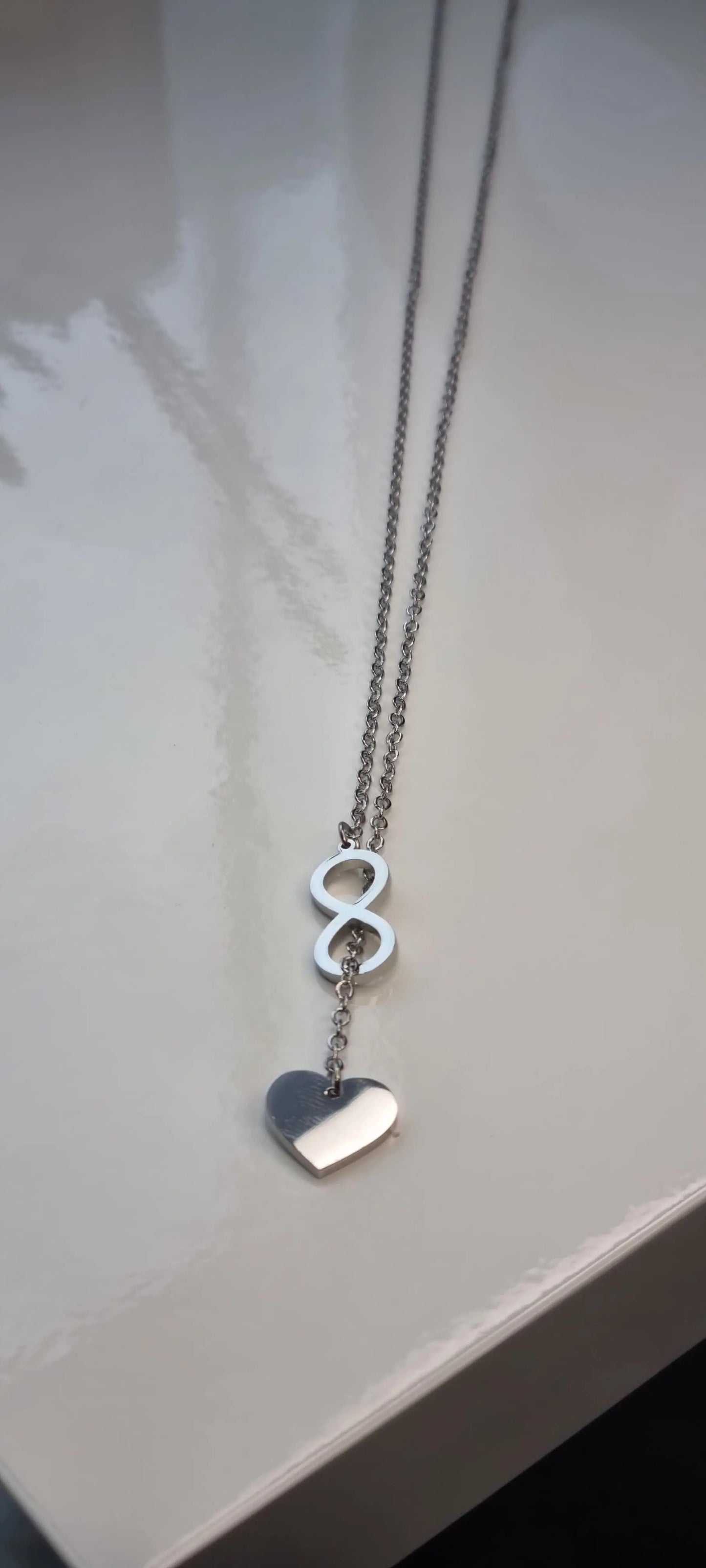 925 Sterling Silver Sparkling Heart Infinity Necklace