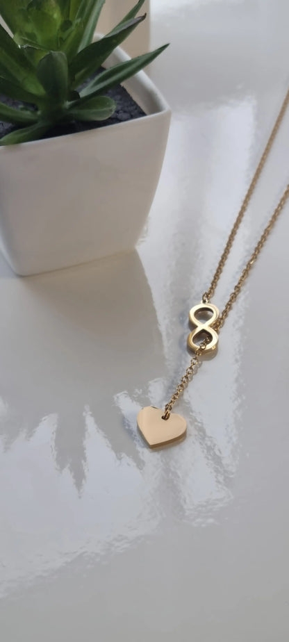 925 Sterling Silver Sparkling Heart Infinity Necklace