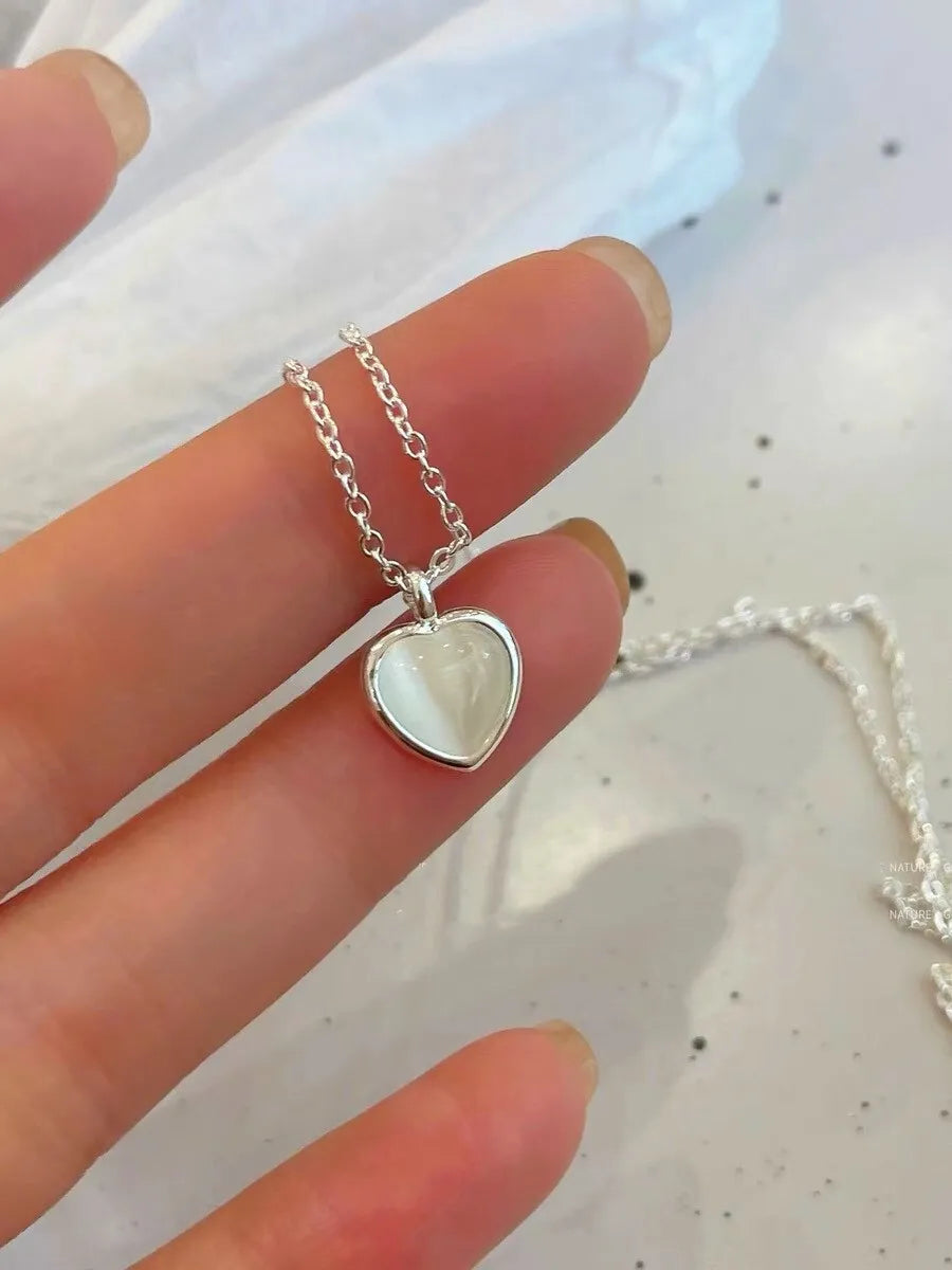 Heart Moonstone Pendant in 925 Sterling Silver with 18-inch Chain - Women’s Jewellery Gift