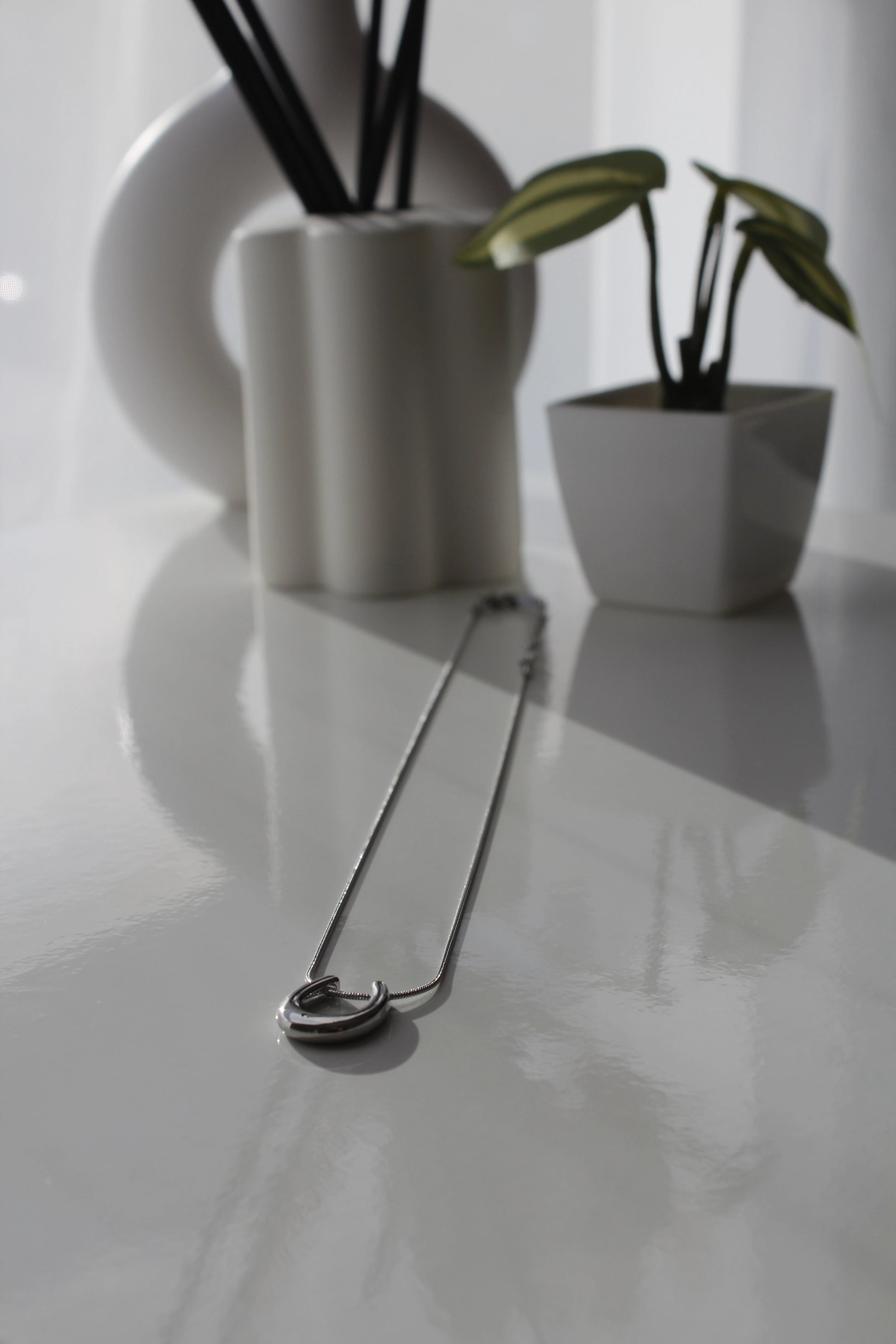 U shaped Silver necklace