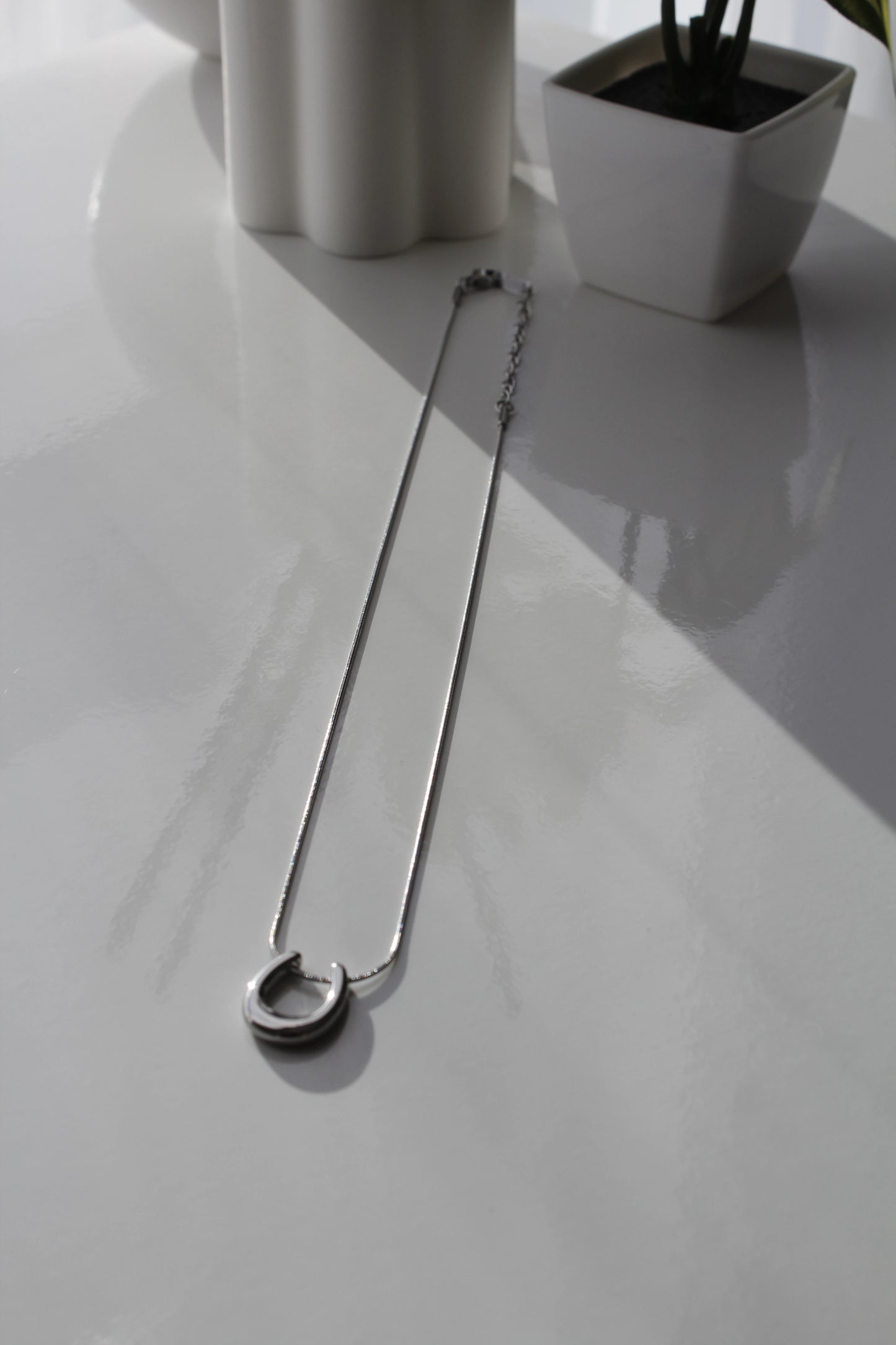 U shaped Silver necklace