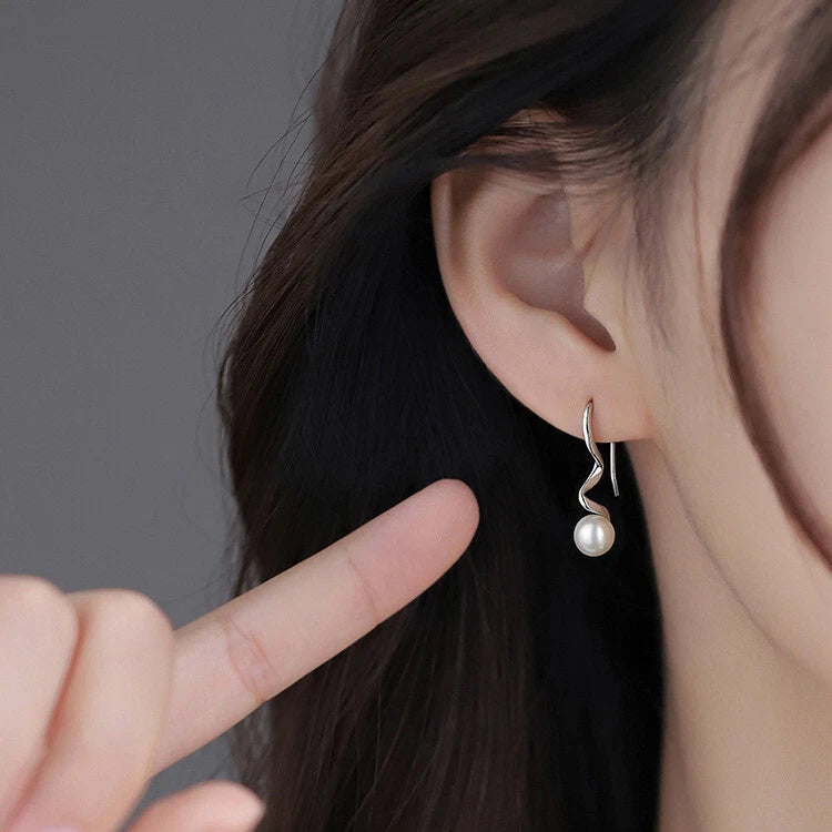 Elegant Pearl Twisted Stud Earrings – Sterling Silver Women's Gift