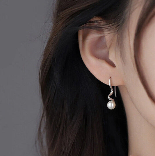 Elegant Pearl Twisted Stud Earrings – Sterling Silver Women's Gift