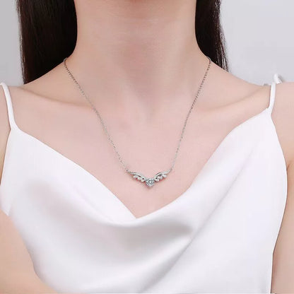 Silver Angel Wing Heart Choker Necklace – Elegant Crystal Jewellery Gift for Women & Girls (45cm + 5cm)