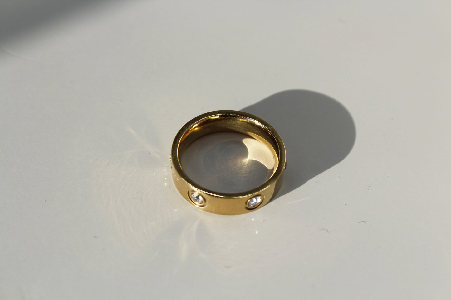 Gold Cubic Zirconia Elegant Design Ring