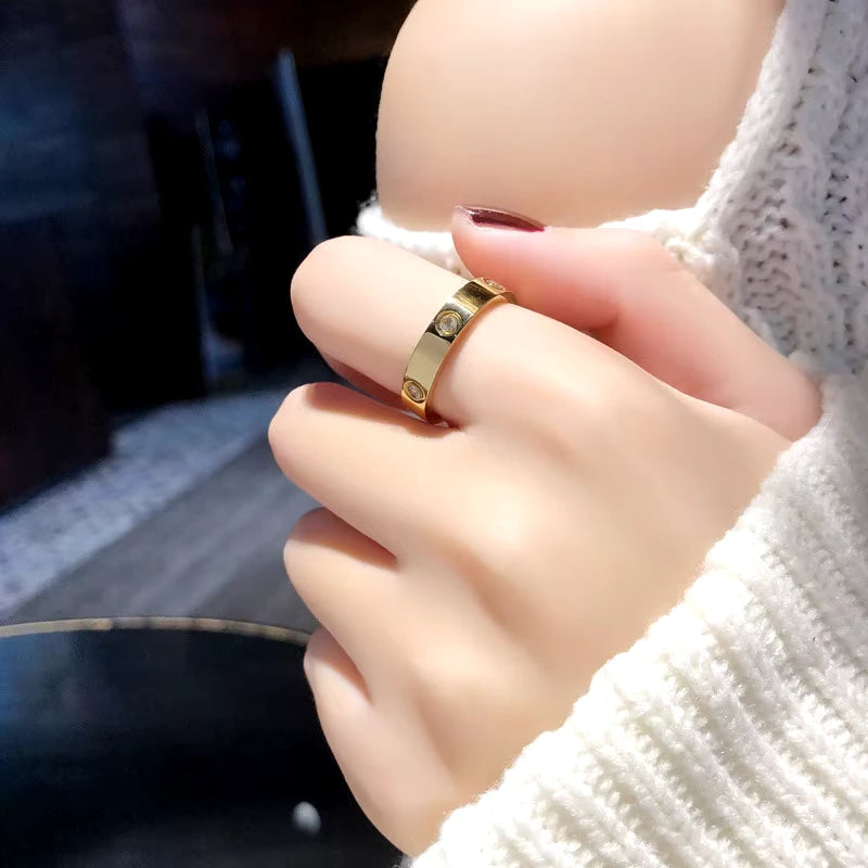 Gold Cubic Zirconia Elegant Design Ring