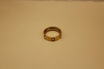 Gold Cubic Zirconia Elegant Design Ring