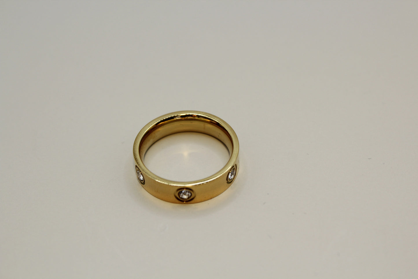 Gold Cubic Zirconia Elegant Design Ring