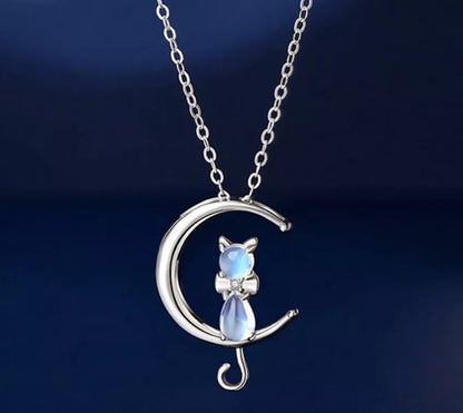 Women Moonstone Cat Pendant Necklace with 925 Sterling Silver